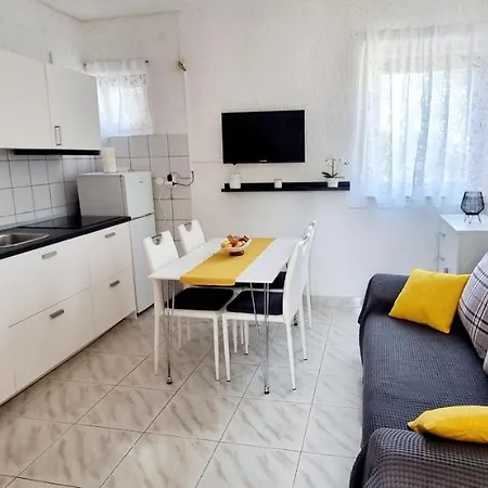 Apartments Severina Rovinj Exterior photo